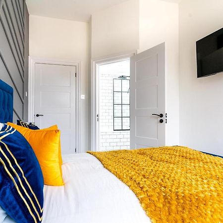 Cheerful 2 Bedroom Homely Apartment, Sleeps 6 Guest Comfy, 3X Double Bed, Parking, Free Wifi, Suitable For Business, Leisure Guest,Glasgow, Glasgow West End, Near City Centre Εξωτερικό φωτογραφία