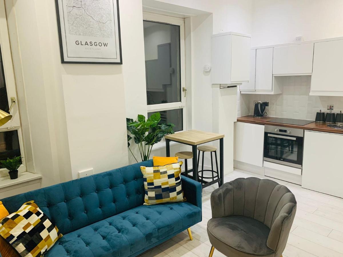 Cheerful 2 Bedroom Homely Apartment, Sleeps 6 Guest Comfy, 3X Double Bed, Parking, Free Wifi, Suitable For Business, Leisure Guest,Glasgow, Glasgow West End, Near City Centre Εξωτερικό φωτογραφία