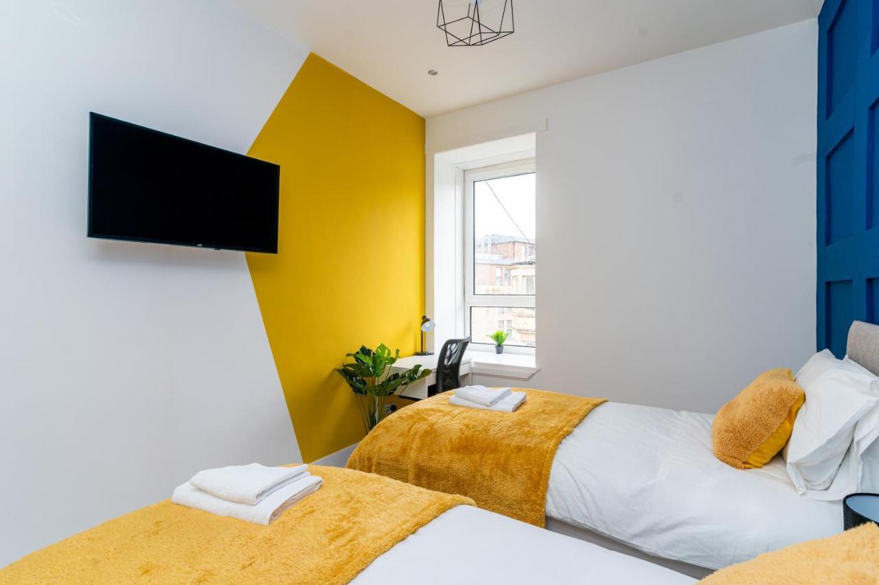 Cheerful 2 Bedroom Homely Apartment, Sleeps 6 Guest Comfy, 3X Double Bed, Parking, Free Wifi, Suitable For Business, Leisure Guest,Glasgow, Glasgow West End, Near City Centre Εξωτερικό φωτογραφία