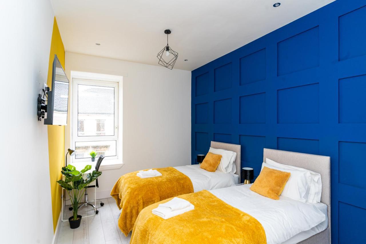 Cheerful 2 Bedroom Homely Apartment, Sleeps 6 Guest Comfy, 3X Double Bed, Parking, Free Wifi, Suitable For Business, Leisure Guest,Glasgow, Glasgow West End, Near City Centre Εξωτερικό φωτογραφία